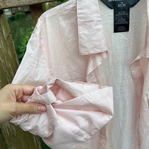 Norma Kamali Slim Fit Rolled Tabs Button Down Shirt in Pink M - Picture 3 of 8